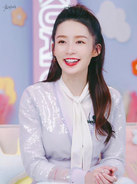 李沁爆料男朋友视频大全,甜蜜瞬间大盘点 第3张 李沁爆料男朋友视频大全,甜蜜瞬间大盘点 第3张